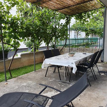 Gulin Apartments Водице Екстер'єр фото