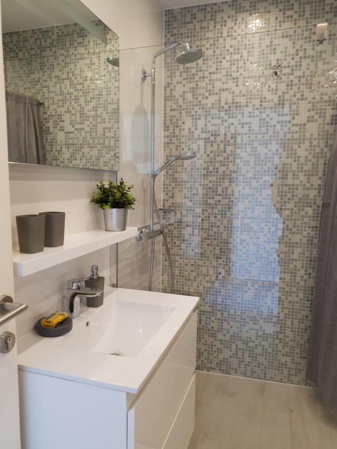 Gulin Apartments Водице Екстер'єр фото