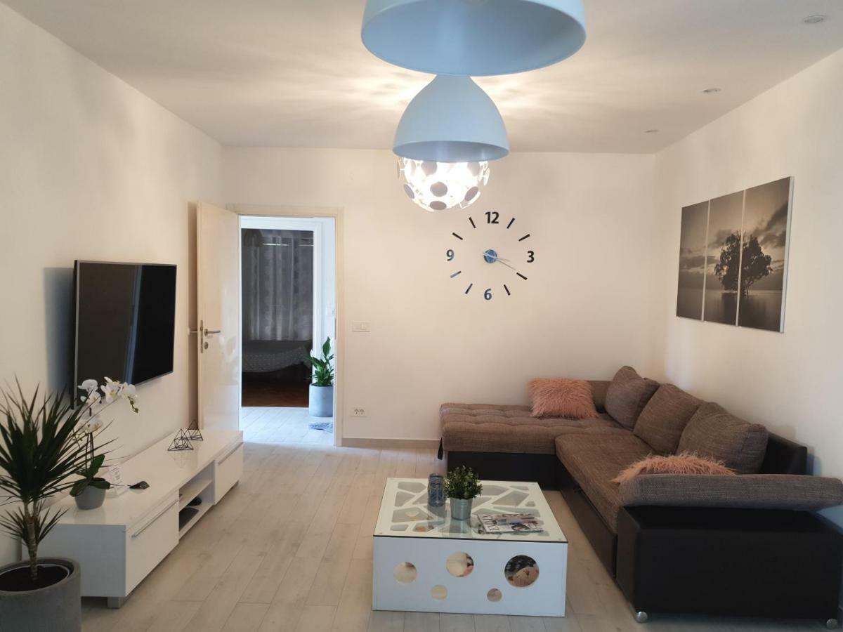 Gulin Apartments Водице Екстер'єр фото