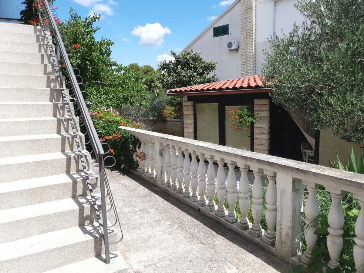 Gulin Apartments Водице Екстер'єр фото