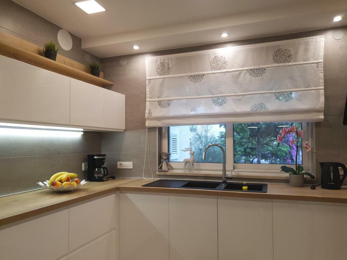Gulin Apartments Водице Екстер'єр фото